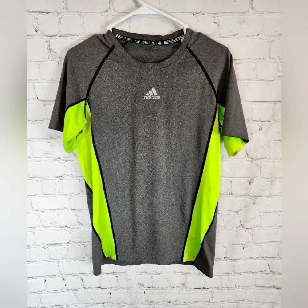 Men's Adidas shirt, size small